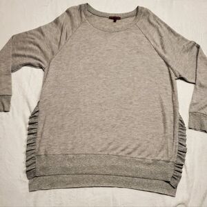 Red By BKE Light Gray Sweater with Ruffle Trim